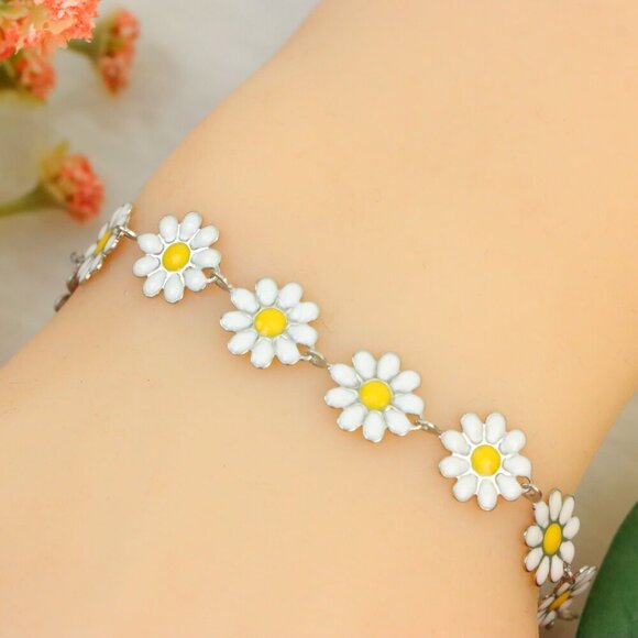 "New Beautiful Design Bracelet for Women/Girls, Gift, B626 - Picture 1 of 10